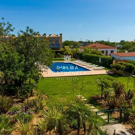 Vakantiehuis Albufeira Vila - D'alma Solar Buganvillas Ferreiras